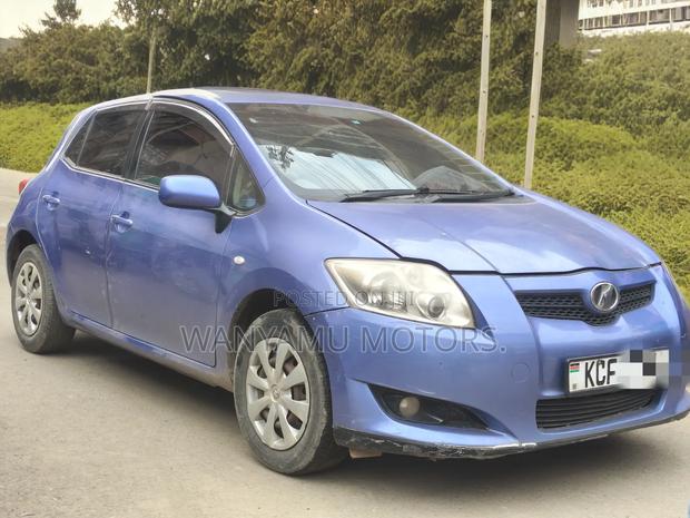 Toyota Auris 2009 Blue