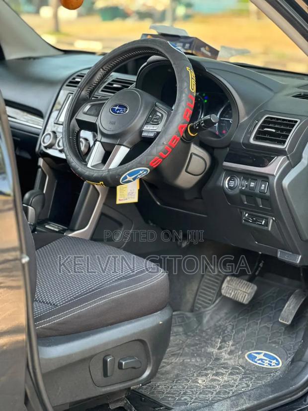 Subaru Forester 2017 Black