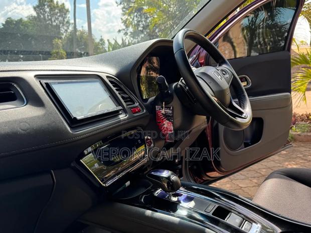 Honda Vezel 2016 Burgundy