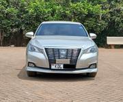 Toyota Crown 2016 Silver for sale