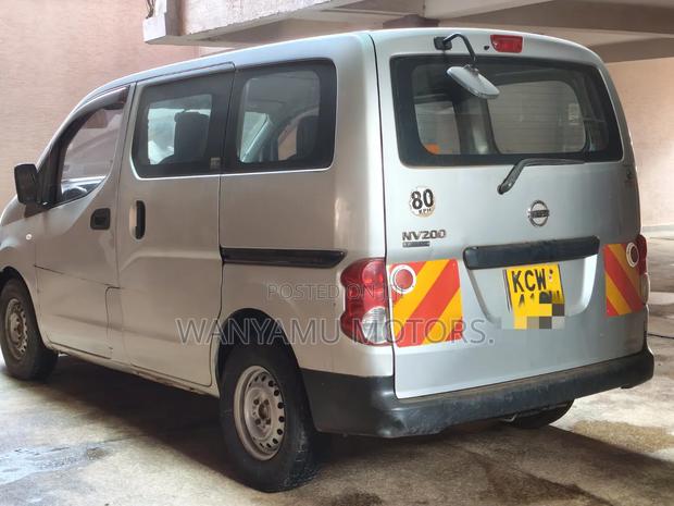 Nissan NP200 2012 Silver