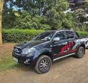 Toyota Hilux 2012 Black for sale