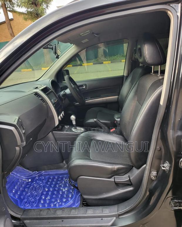 Nissan X-Trail 2010 Black