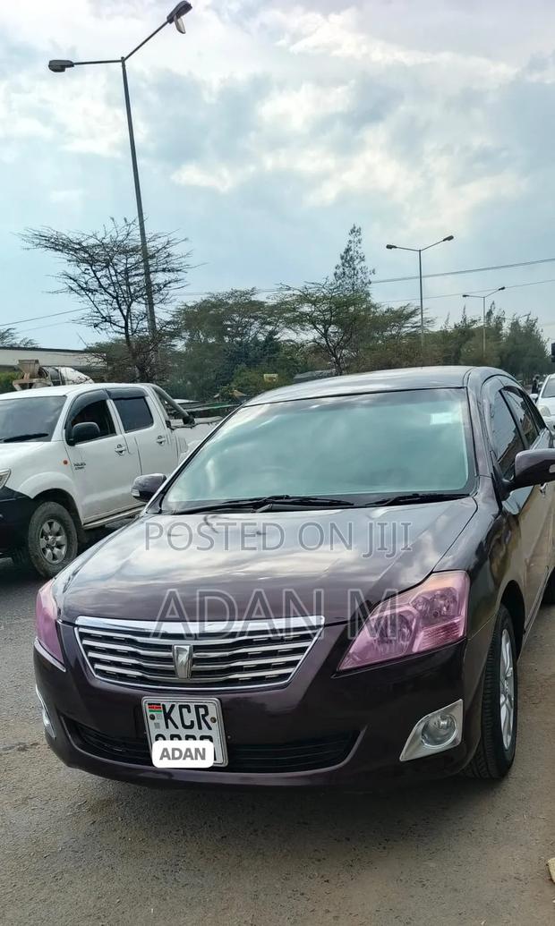 Toyota Premio 2011 Maroon