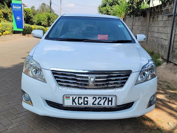 Toyota Premio 2011 White
