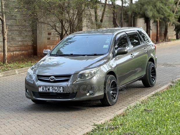 Toyota Corolla Fielder 2013 Burgundy