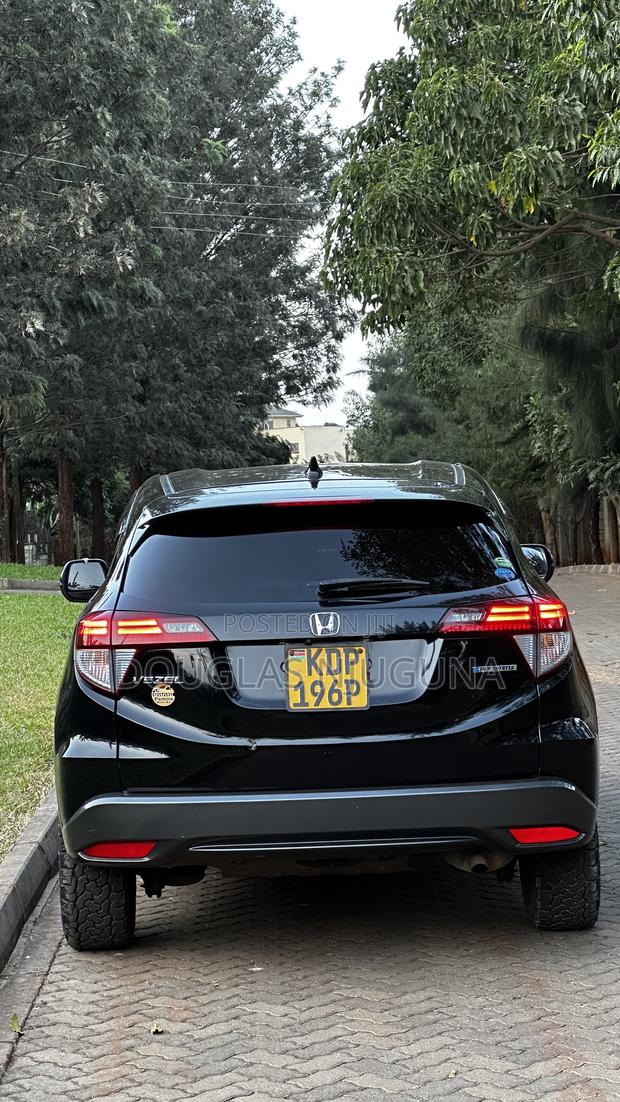 Honda Vezel 2016 Black