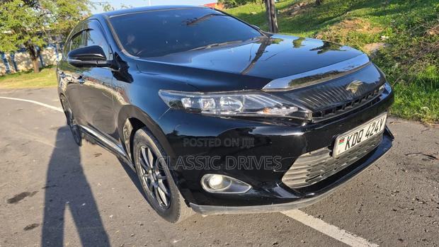 Toyota Harrier 2016 Black
