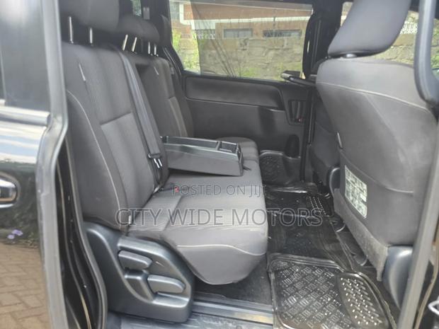 Toyota Voxy 2017 Black