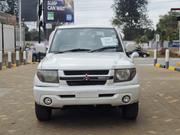 Mitsubishi Pajero IO 2004 Pearl for sale