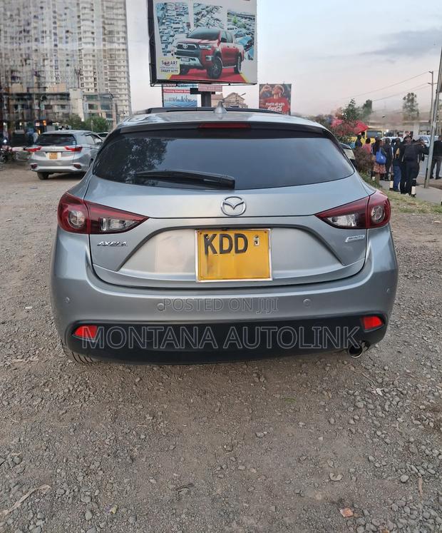 Mazda Axela SV Premium 2014 Silver