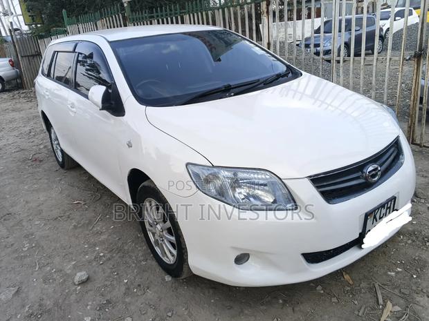 Toyota Corolla Fielder 2014 White