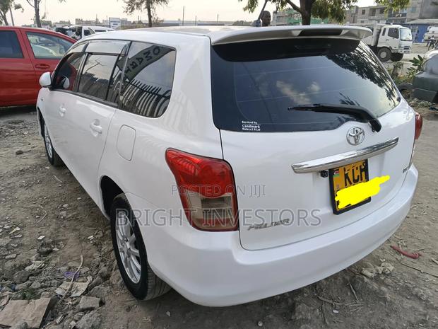 Toyota Corolla Fielder 2014 White