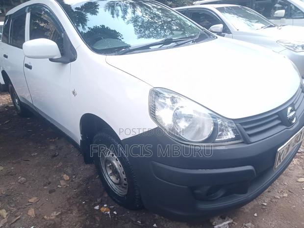 Nissan Advan 2012 White
