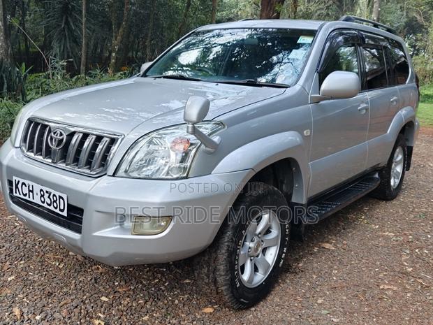 Toyota Land Cruiser Prado 4.0 2009 Silver