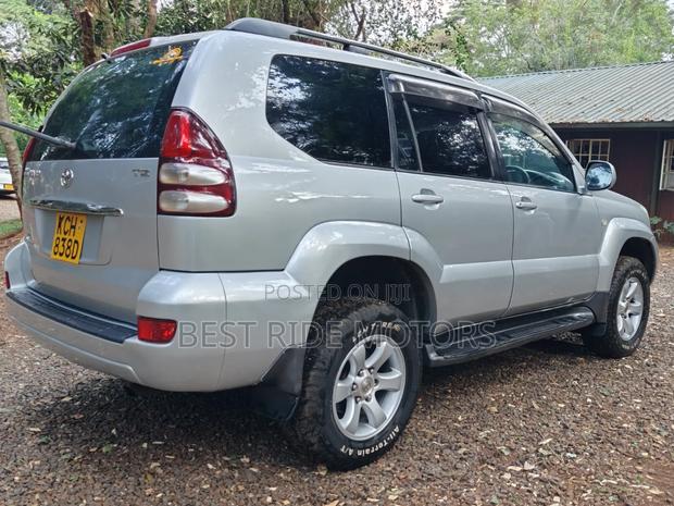 Toyota Land Cruiser Prado 4.0 2009 Silver