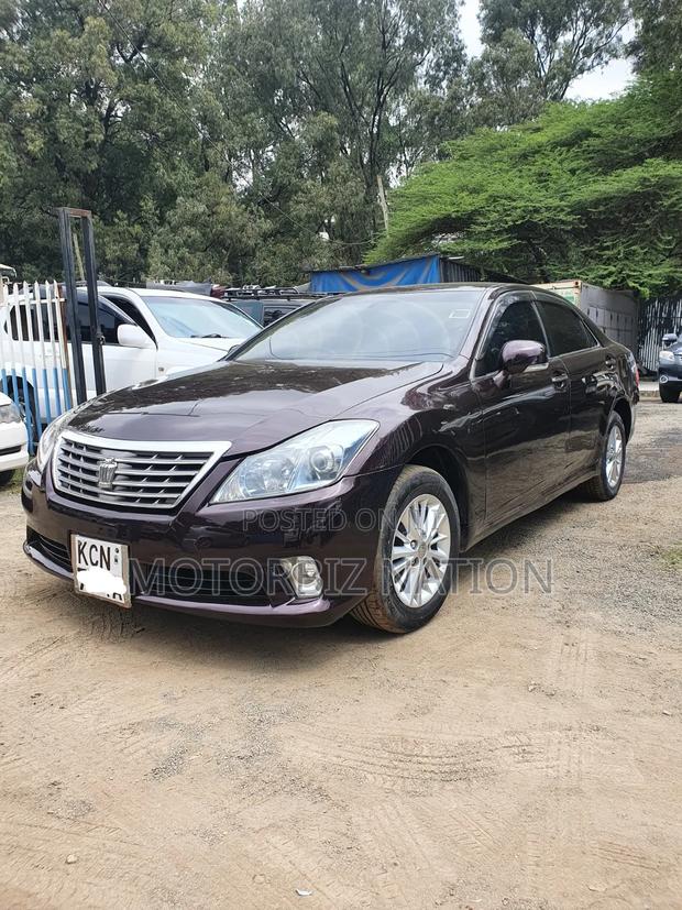 Toyota Crown 2008