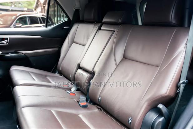 Toyota Fortuner 2019 Silver