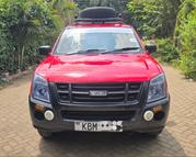 Isuzu D-MAX 2010 Red for sale