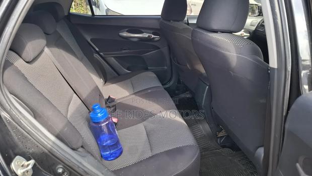 Toyota Auris 2011 Black