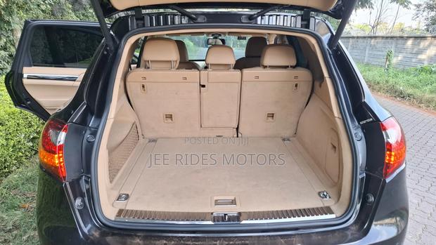 Porsche Cayenne 2014 Black