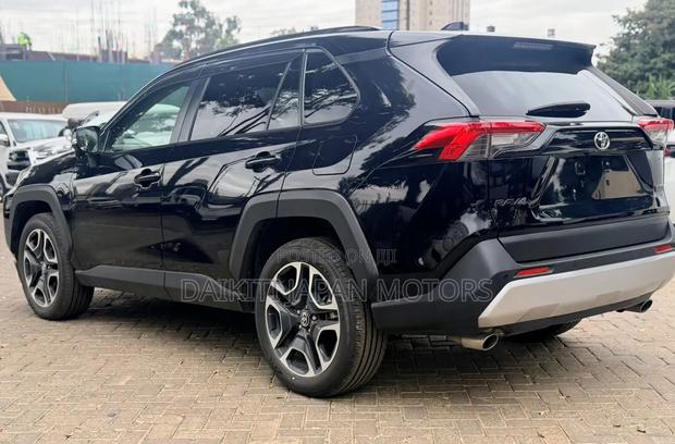 Toyota RAV4 2019 Black