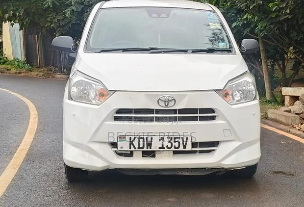 Toyota Pixis 2019 White