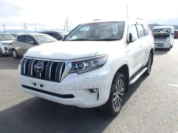 Toyota Land Cruiser Prado 2020 White