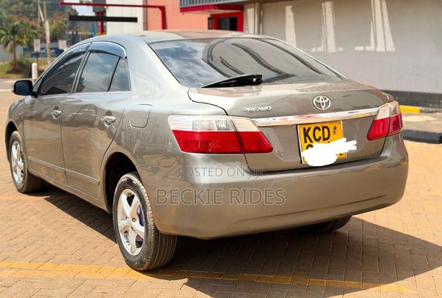Toyota Premio 2010 Gray