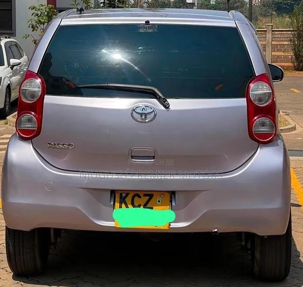 Toyota Passo 2013 Purple
