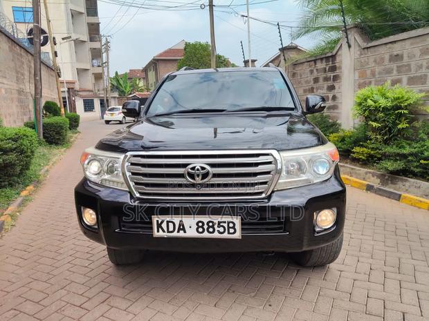 Toyota Land Cruiser 2015 Black