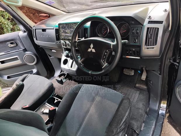Mitsubishi Delica 2007 Black
