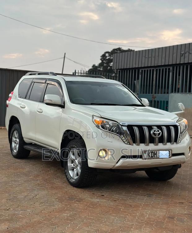 Toyota Land Cruiser Prado 2014 Off white