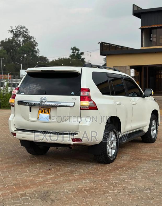 Toyota Land Cruiser Prado 2014 Off white