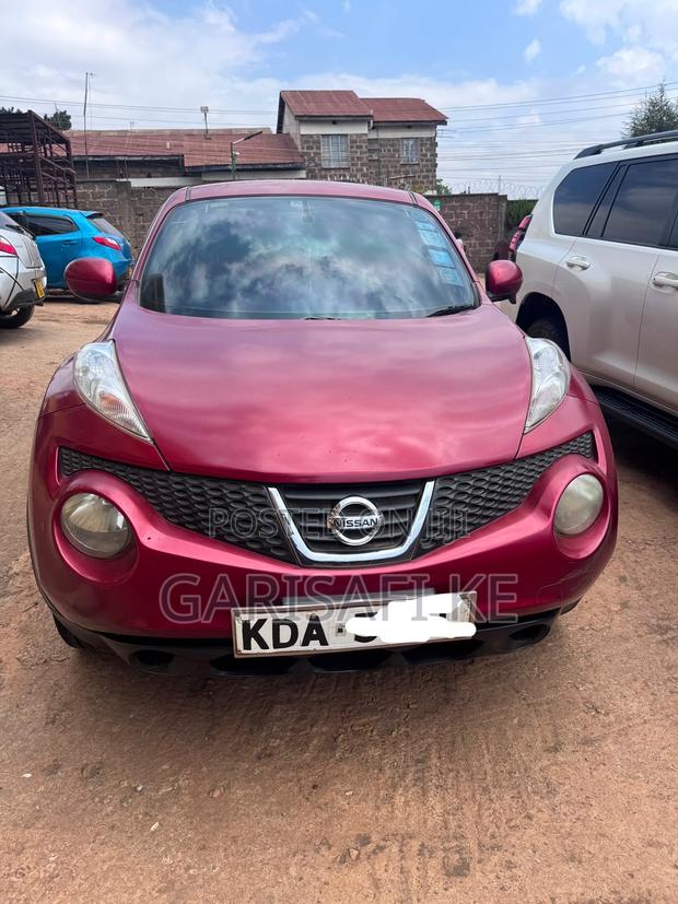 Nissan Juke S 2013 Maroon