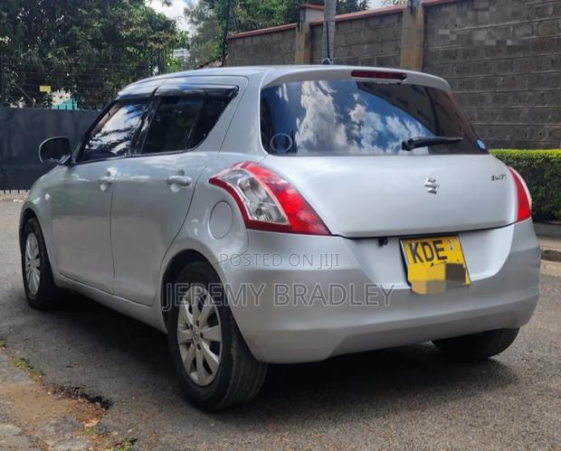 Suzuki Swift 2014 Silver