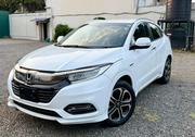 Honda Vezel 1.5 Hybrid 2WD 2019 Pearl for sale