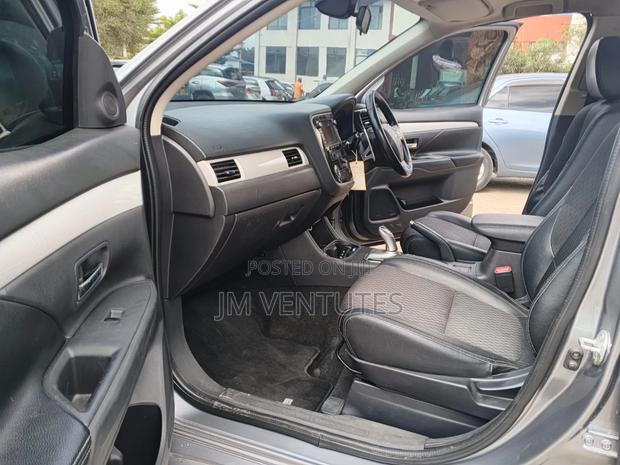 Mitsubishi Outlander 2014 Gray