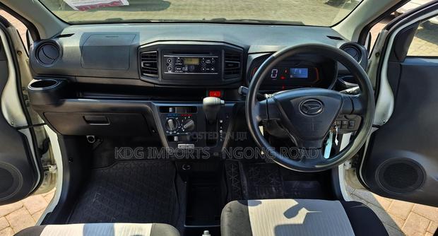 Daihatsu Mira 2019