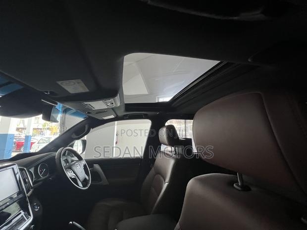 Toyota Land Cruiser 2020 Matt Black