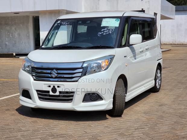 Suzuki Solio 2019 White
