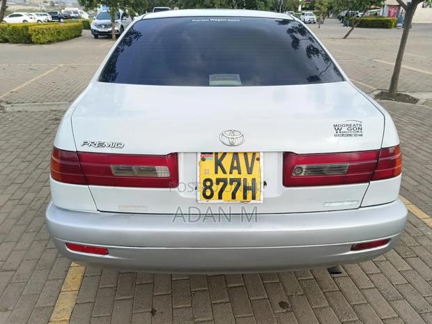 Toyota Corona 1998 Silver