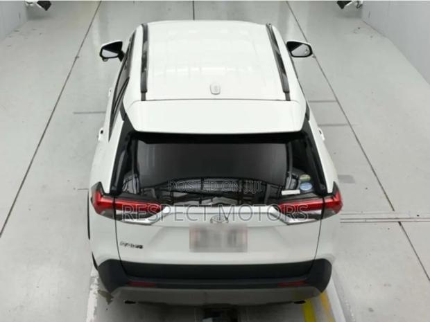 Toyota RAV4 2020 White