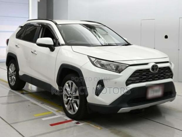 Toyota RAV4 2020 White