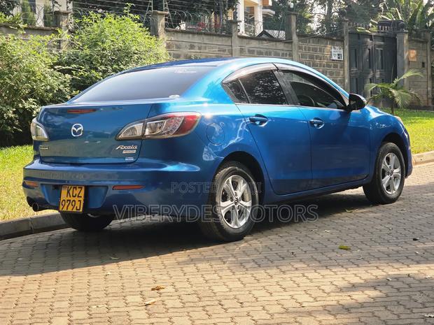 Mazda Axela 2013
