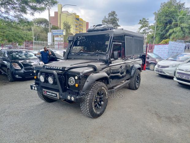 Land Rover Defender 2004 Black