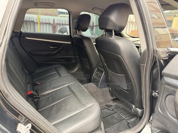 BMW 320i 2013 Black