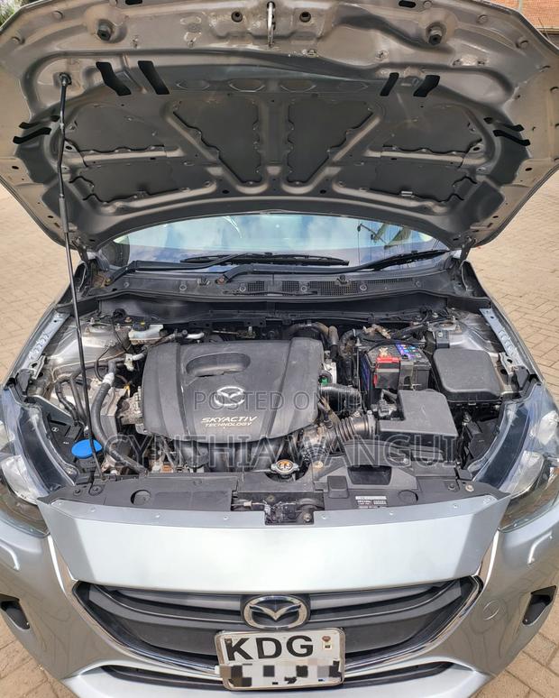 Mazda Demio 2015 Silver