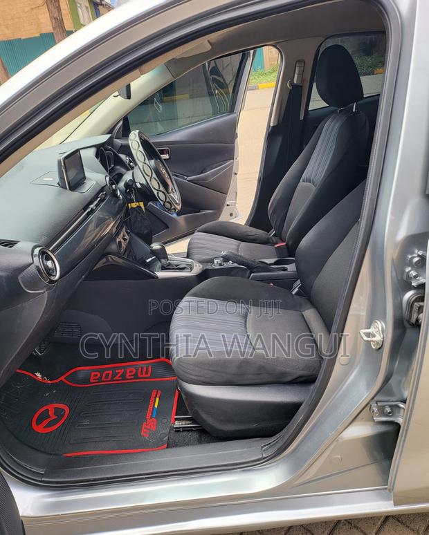 Mazda Demio 2015 Silver