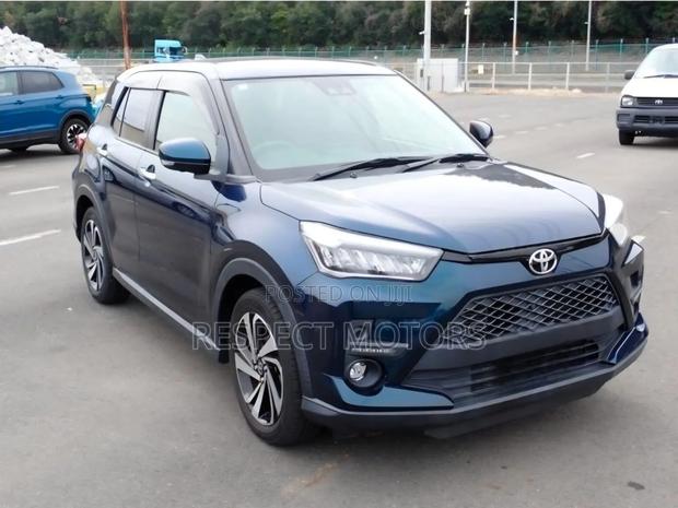 Toyota Raize 2020 Blue